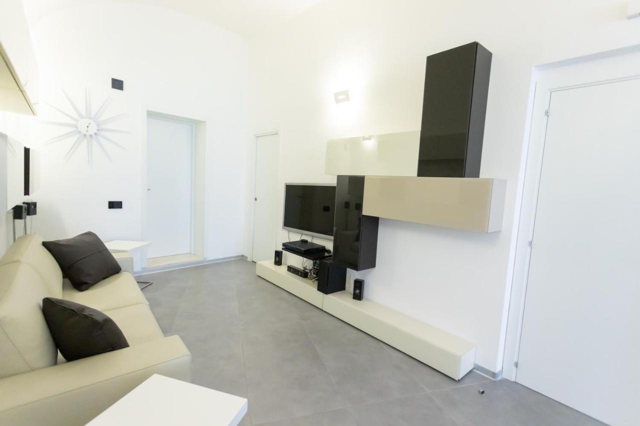 Maison Bleu Luxury Suite Sul Porto Di Trani Εξωτερικό φωτογραφία